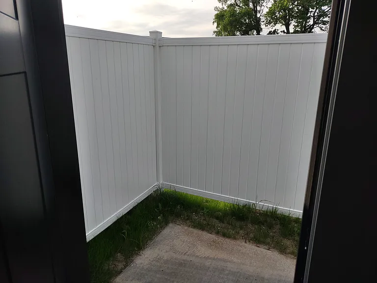 300 W Crawford Ave — Photo 32