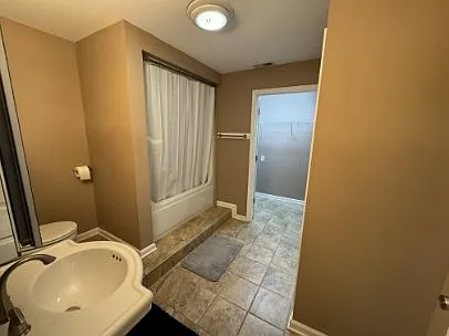 325 Freedom Trl — Photo 13