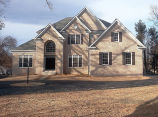 8324 Little River Tpke, Annandale, VA 22003