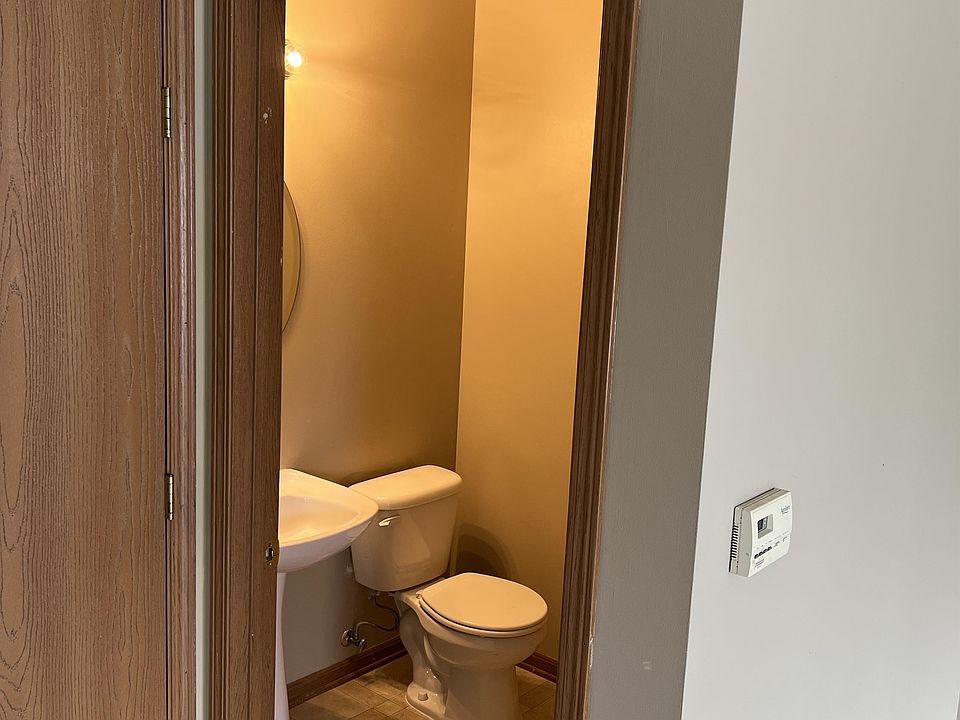 1/2 bath off of the living room.