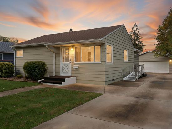 1711 1st Ave SE, Austin, MN 55912