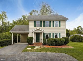 2817 Papermill Rd, Winchester, VA 22601