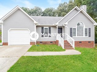 3217 Peachford Ln, Raleigh, NC 27616