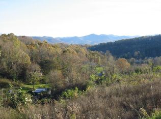 41 Windy Hill Rd, Asheville, NC 28806