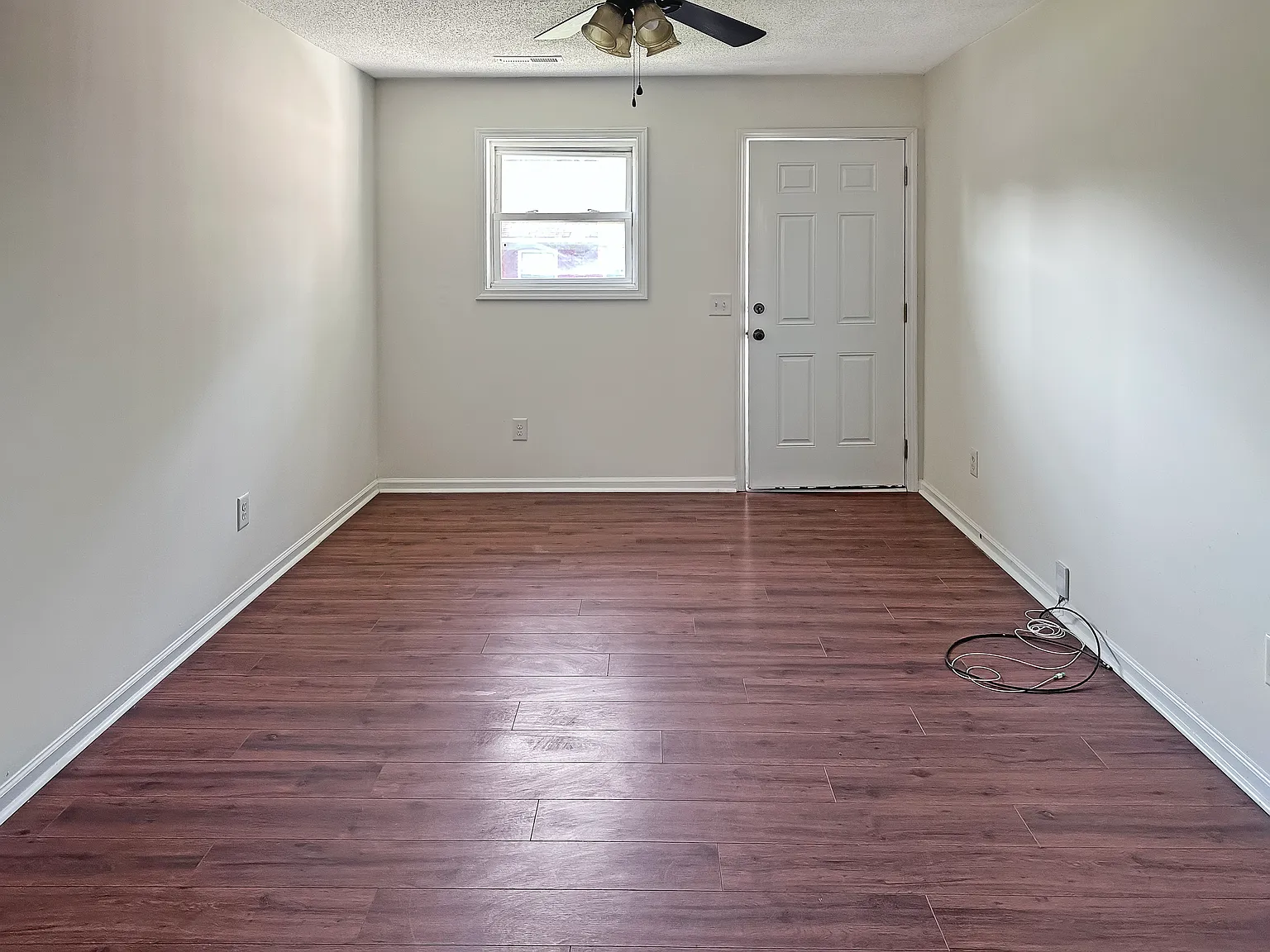 906 Martin Luther King Jr Dr — Photo 2