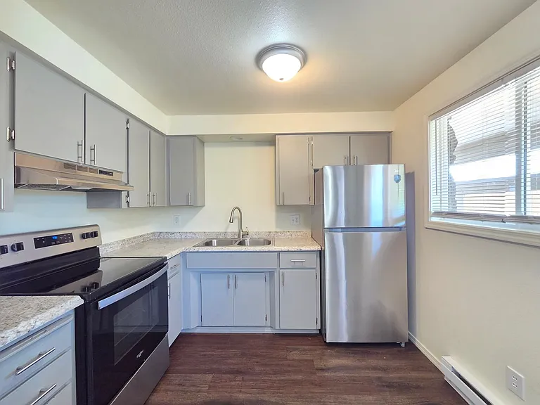 39 E Westview Ave — Photo 14