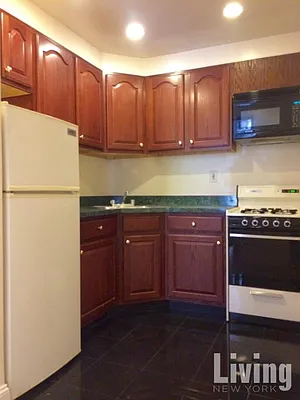 Rented by Living New York | media 23