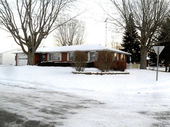 2nd image of 2527 NW B St