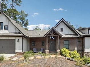 208 Summit View Ln, Ellijay, GA 30540