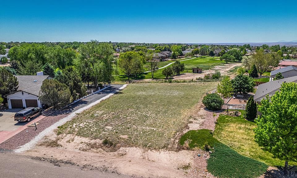 1st image of 558 W Golfwood Dr