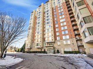 2726 Gallows Rd APT 903, Vienna, VA 22180