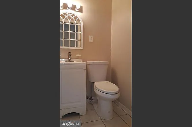4226 Bar Harbor Pl — Photo 3