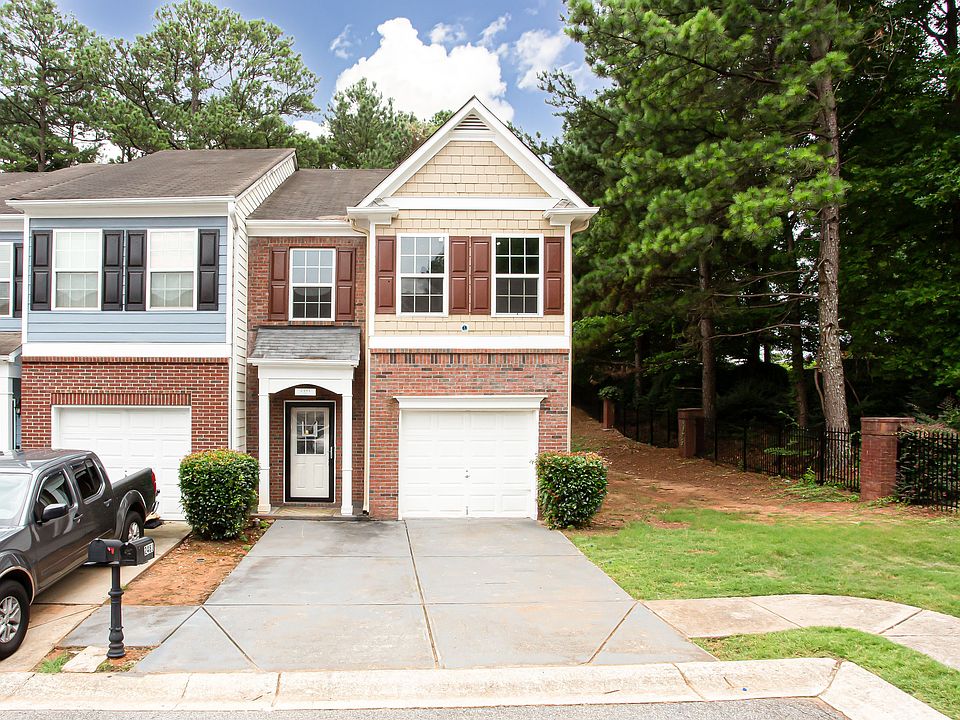 1st image of 2481 Emma Way