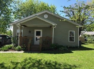 208 N Sycamore St, Brazil, IN 47834