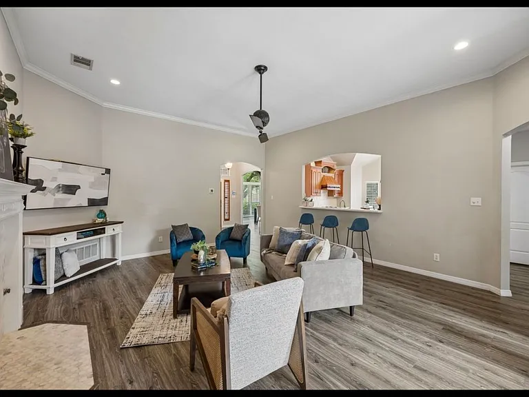 1760 Wind Hill Rd — Photo 8