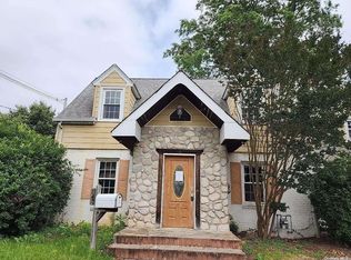 147 Sweezy Ave, Freeport, NY 11520