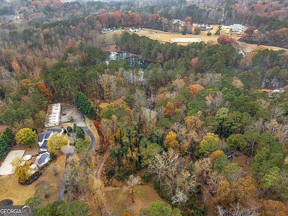 4th image of 3116 Batesville Rd