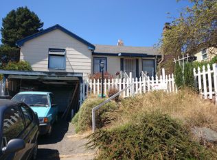 5947 32nd Ave SW, Seattle, WA 98126