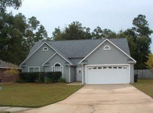 2 Ryan Cir, Long Beach, MS 39560
