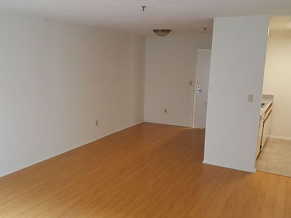 2nd image of 2050 Fair Park Ave APT 107