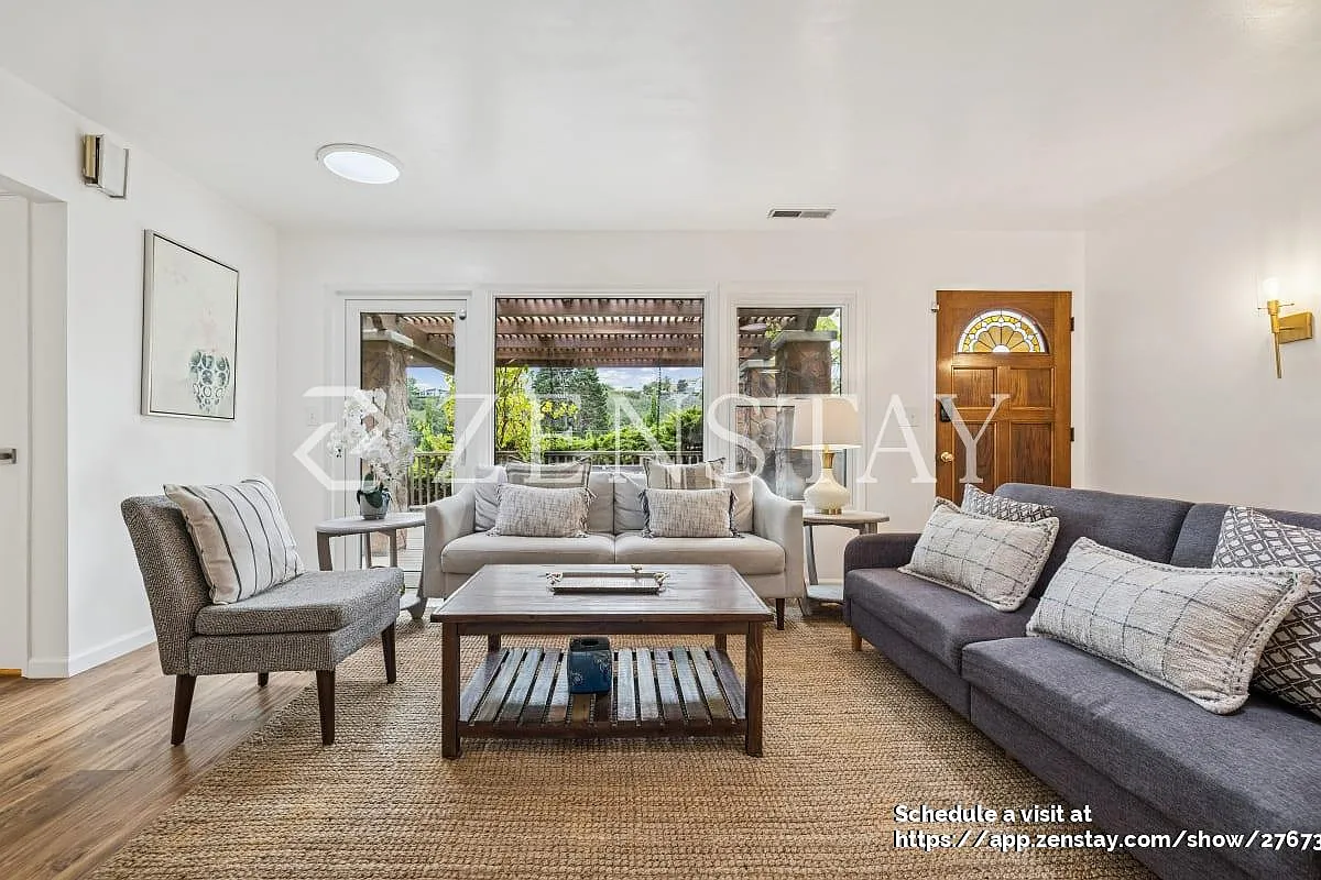 4 bed, 1525 sqft, $10,000 — Photo 4