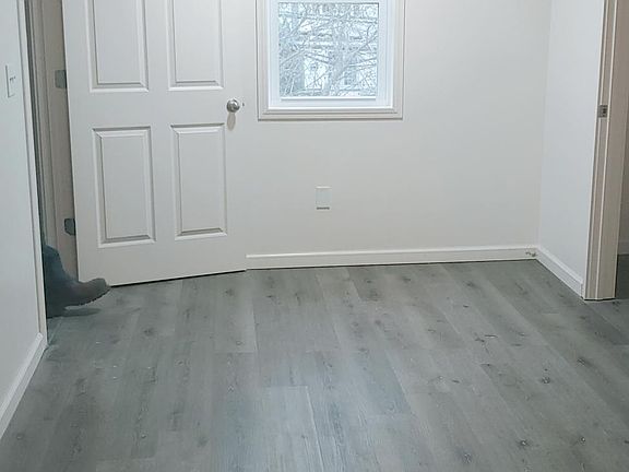 5th image of 148 W Main St #1