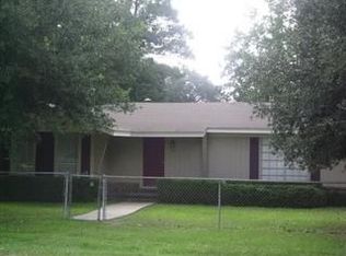 702 Dan Terry St, Jefferson, TX 75657