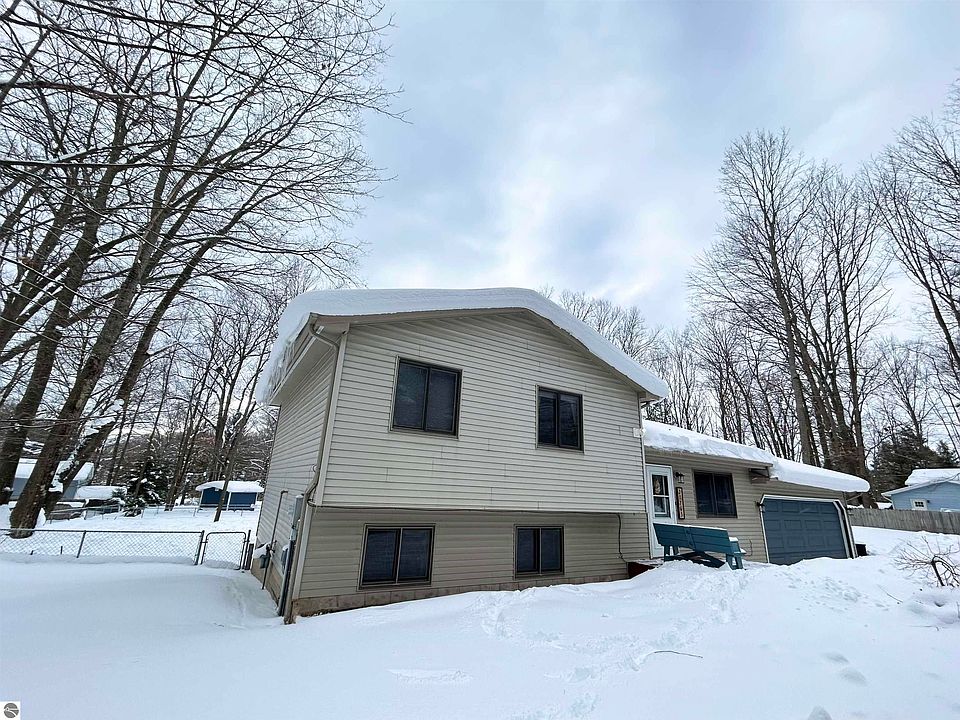 20763 Maple St, Lake Ann, MI 49650 | Zillow