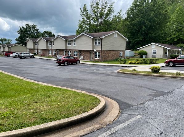 200 Four Seasons Cir #D3AC5F398