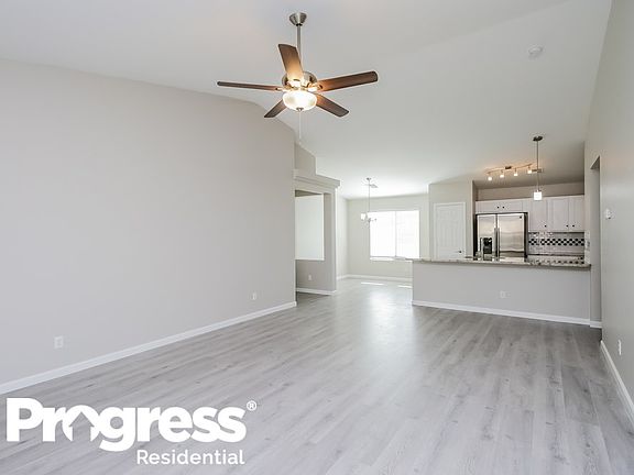 4th image of 34153 N Alison Dr