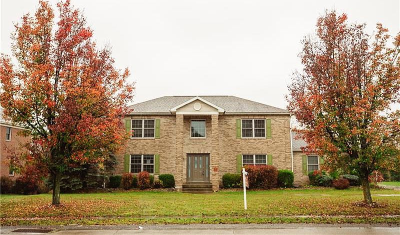 1st image of 124 Stonebridge Dr