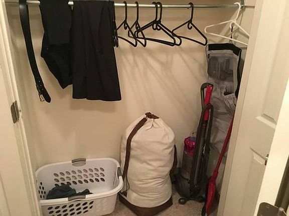 4th image of 1141 W Grand River Ave APT 514