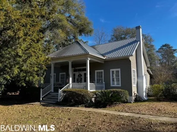 53150 Hodgson Rd, Stockton, AL 36579