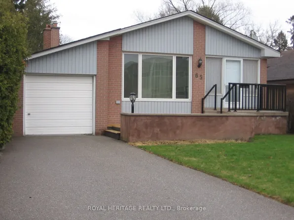65 Bennett Rd, Toronto, ON M1E 3Y2