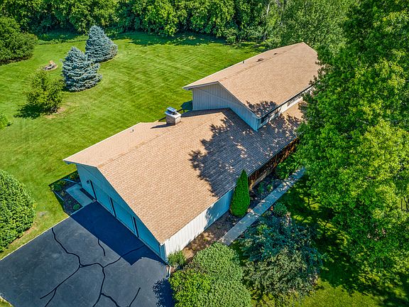 4th image of 6N454 Clydesdale Ct