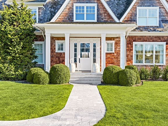 3rd image of 953 Deerfield Rd