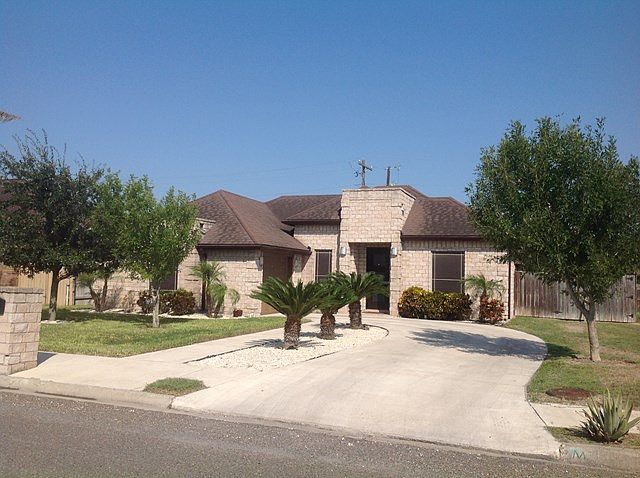 1st image of 2608 Cedro St