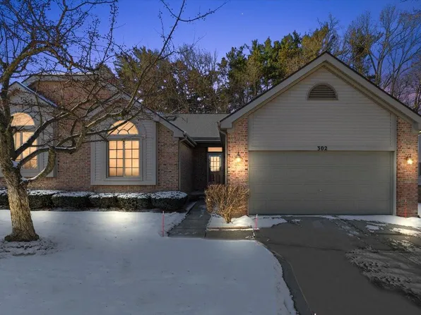 302 Texknoll Dr, Brighton, MI 48116