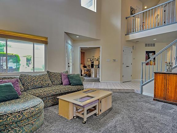 4th image of 5419 Avenida Cuesta NE
