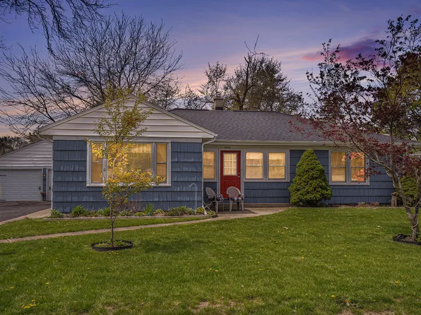 8442 S Westnedge Ave, Portage, MI 49002