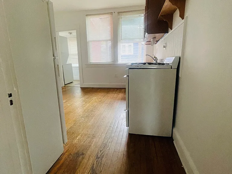 3712 Parkside Dr #2 — Photo 6
