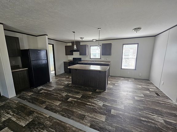 3rd image of 1813 Southwood St