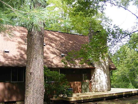 2nd image of 14346 River Dr