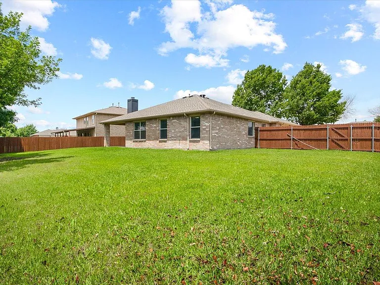 416 Ponderosa Trl — Photo 28