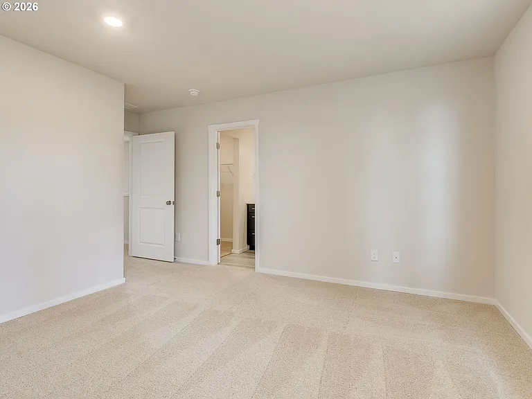 1612 NE 122nd Ct — Photo 14