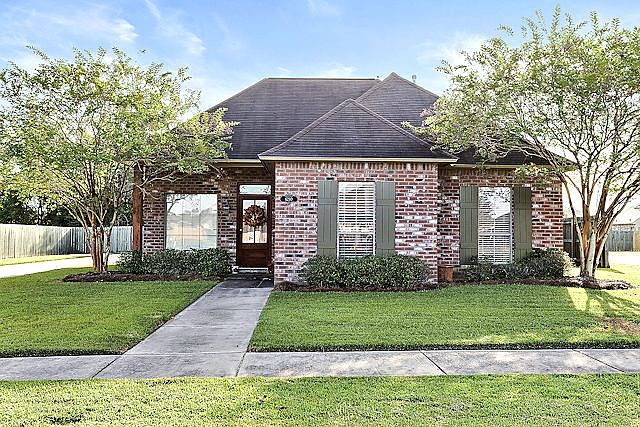 1st image of 6290 Windwood Dr