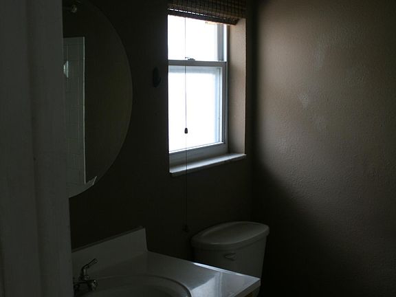 5th image of 1810 52nd St S APT 4