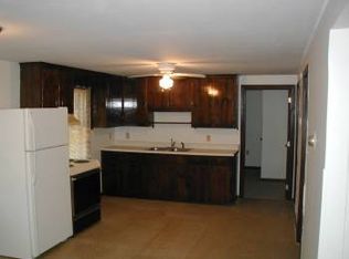 5 Mill Pond Rd APT 3, Epping, NH 03042