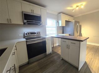 914 SW 8th Ave APT 57, Gainesville, FL 32601