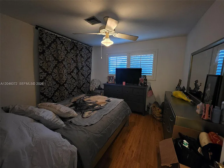 9860 SW 140th St — Photo 16